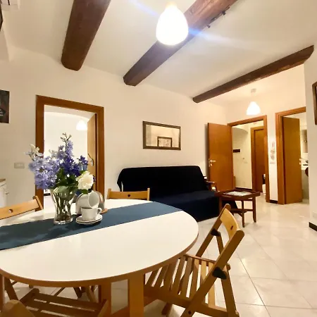 Casaviva-trilo In At The Sea With Parking Apartman